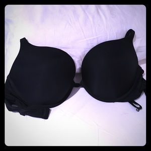 Victoria’s Secret Black Bra